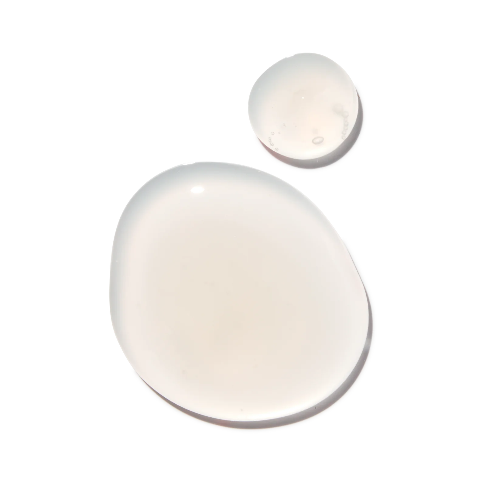 Amika Smooth Over Frizz-Fighting Treatment texture